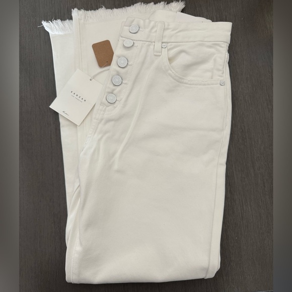 KanCan Crisp White Jeans - Picture 1 of 4